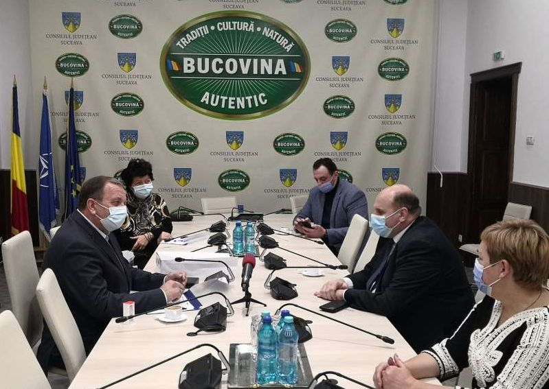 Preşedinţii Consiliului Judeţean Suceava şi Consiliului Regional Cernăuţi au analizat proiectele transfrontaliere comune