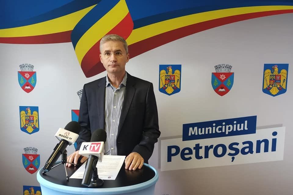 În contextul crizei energetice, primarul din Petroşani solicită premierului investiţii la minele Livezeni şi Vulcan