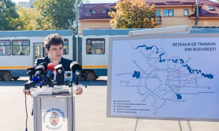Primăria Capitalei a lansat licitaţia pentru reabilitarea a 16 linii de tramvai