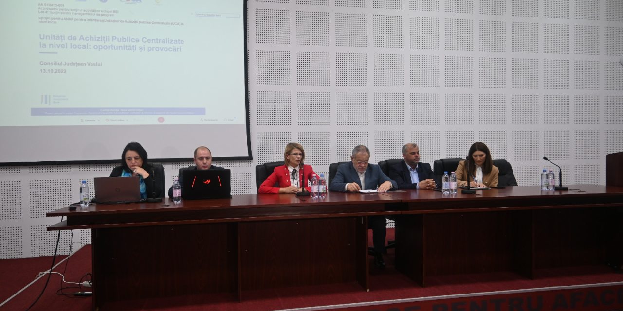 Avantajele achiziţiilor publice centralizate, prezentate în cadrul unei conferinţe  organizate de ANAP şi CJ Vaslui