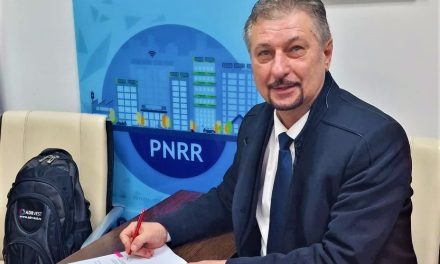 Primăria Hunedoara extinde sistemul informatic pentru transportul în comun printr-un contract finanţat PNRR