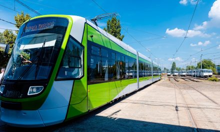 Nicuşor Dan: Depunerea ofertelor în cadrul licitaţiei pentru reabilitarea a 50 de kilometri de linii de tramvai s-a încheiat
